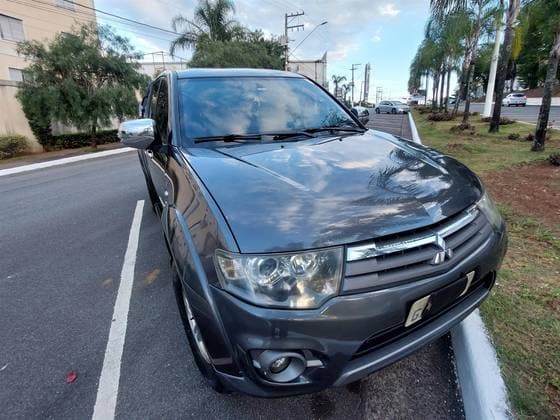 Carro 3.2 HPE 4X4 CD 16V TURBO INTERCOOLER DIESEL 4P AUTOMÁTICO