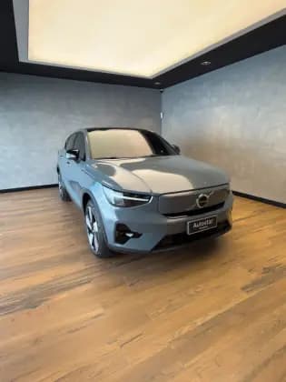 Carro P8 RECHARGE TWIN ELECTRIC ULTIMATE AWD