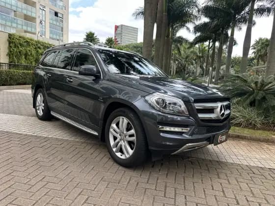 Carro 5.5 V8 GASOLINA 4P AUTOMÁTICO