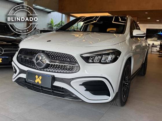 Carro 1.3 MHEV AMG LINE 7G-DCT