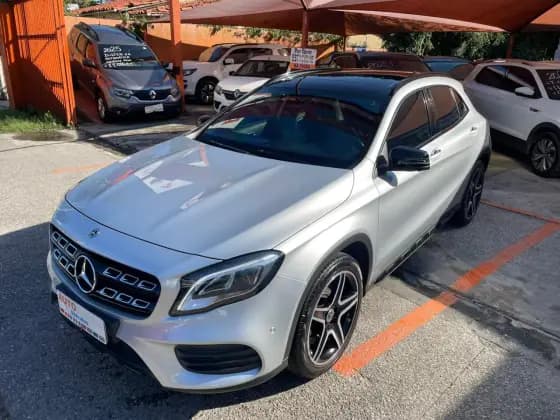 Carro 2.0 CGI GASOLINA SPORT 7G-DCT