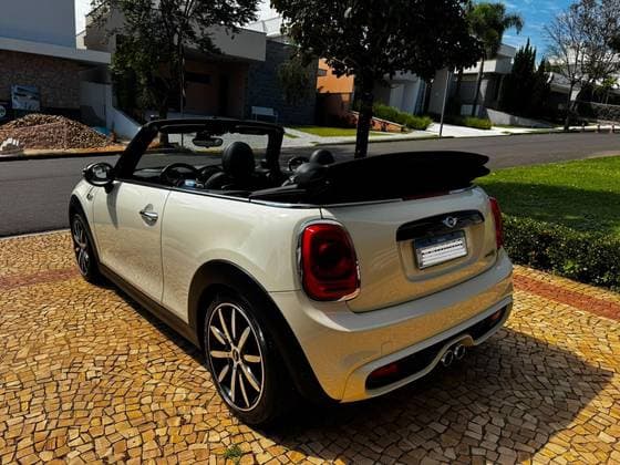 Carro 2.0 S CABRIO 16V TURBO GASOLINA 2P AUTOMÁTICO