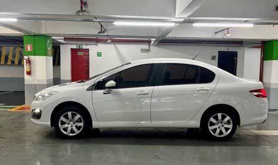 Carro 1.6 BUSINESS 16V TURBO FLEX 4P AUTOMÁTICO