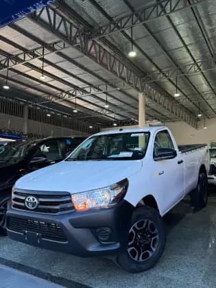 Carro 2.8 D-4D TURBO DIESEL CHASSI 4X4 AUTOMÁTICO