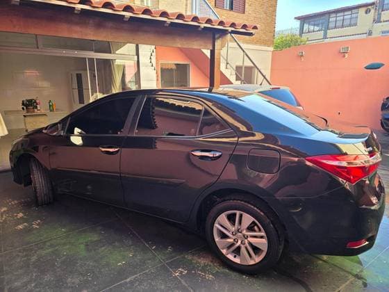 Carro 1.8 GLI UPPER 16V FLEX 4P AUTOMÁTICO