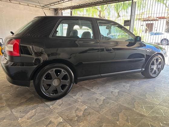 Carro 1.8 20V 150CV TURBO GASOLINA 2P MANUAL