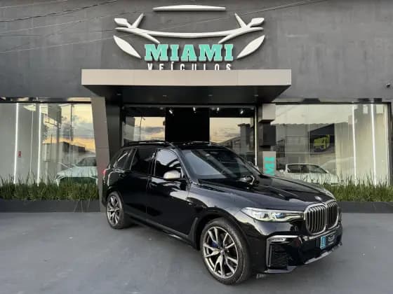 Carro 4.4 V8 GASOLINA M SPORT XDRIVE50I STEPTRONIC