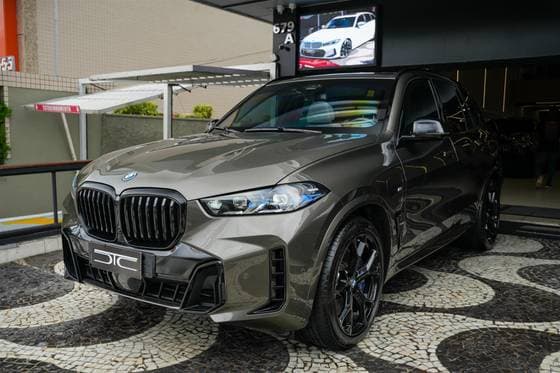 Carro 3.0 I6 TURBO HÍBRIDO XDRIVE50E M SPORT AUTOMÁTICO