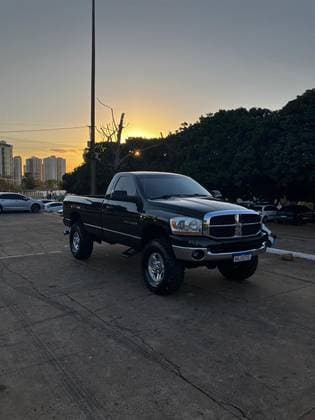 Carro 5.9 2500 4X4 CS I6 TURBO INTERCOOLER DIESEL 2P AUTOMÁTICO