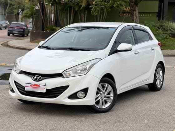 Carro 1.6 PREMIUM 16V FLEX 4P MANUAL
