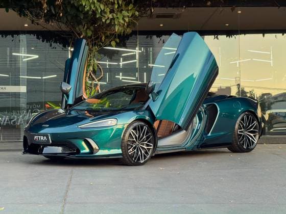Carro 4.0 V8 TURBO GASOLINA SSG