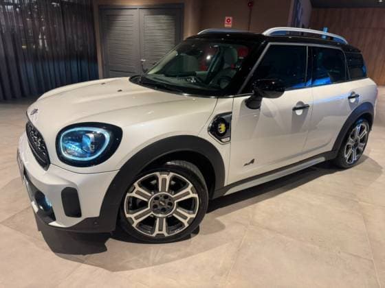 Carro 1.5 12V TWINPOWER TURBO HYBRID COOPER S E TOP ALL4 STEPTRONIC
