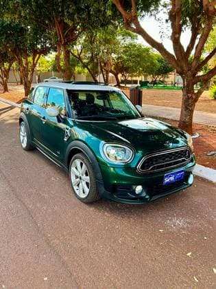 Carro 2.0 S TOP CLUBMAN 16V TURBO GASOLINA 4P AUTOMÁTICO