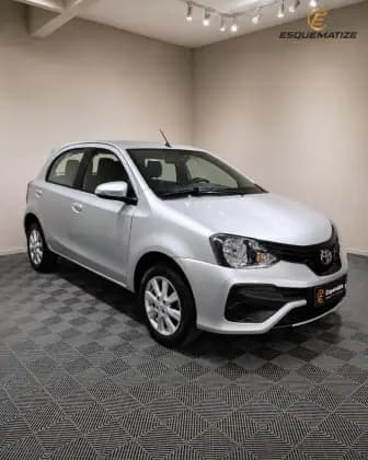 Carro 1.5 X PLUS 16V FLEX 4P MANUAL