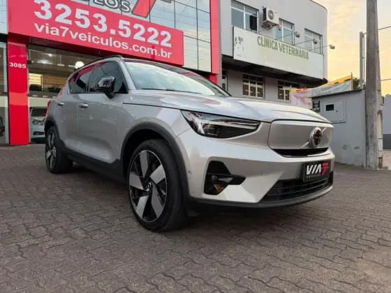 Carro P8 RECHARGE TWIN ELECTRIC ULTIMATE AWD