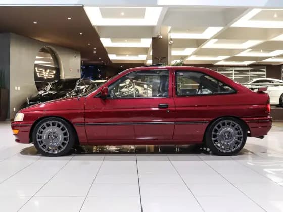 Carro 2.0 I XR3 8V ÁLCOOL 2P MANUAL