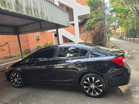 Carro 2.0 LXR 16V FLEX 4P AUTOMÁTICO