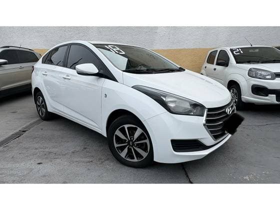 Carro 1.6 COMFORT PLUS 16V FLEX 4P AUTOMÁTICO