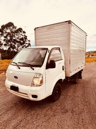 Carro 2.5 K-2500 4X2 CS TURBO DIESEL 2P MANUAL