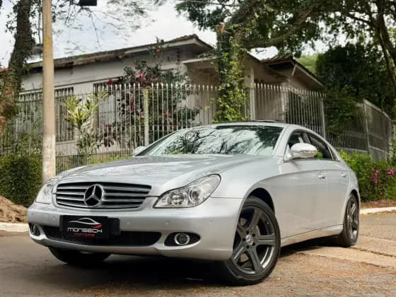 Carro 5.0 AVANTGARDE V8 GASOLINA 4P AUTOMÁTICO