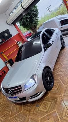 Carro 1.8 CGI CLASSIC 16V TURBO GASOLINA 4P AUTOMÁTICO