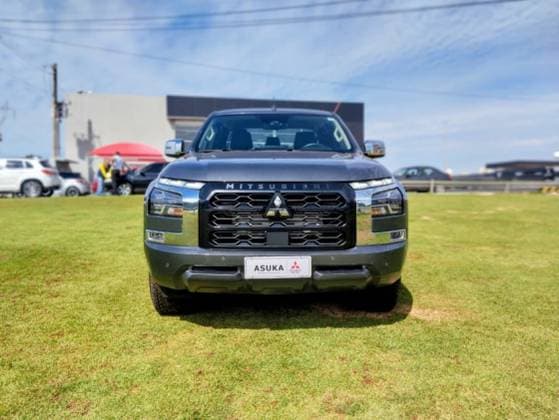 Carro 2.4 BITURBO DIESEL CD HPE-S 4X4 AUTOMÁTICO