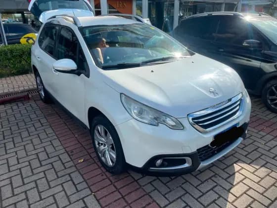 Carro 1.6 16V FLEX ALLURE 4P AUTOMÁTICO