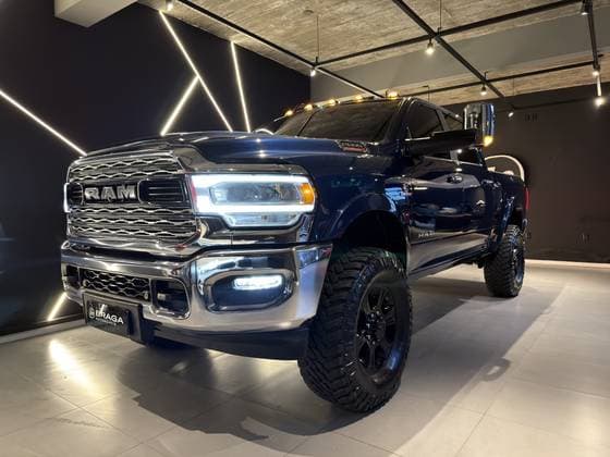 Carro 6.7 I6 TURBO DIESEL LARAMIE CD 4X4 AUTOMÁTICO
