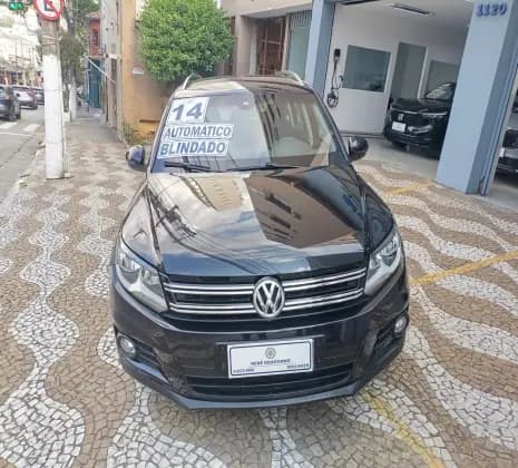 Carro 2.0 TSI 16V TURBO GASOLINA 4P TIPTRONIC