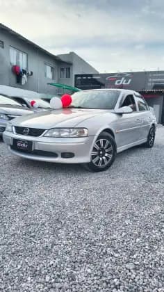 Carro 2.2 MPFI GLS 8V GASOLINA 4P MANUAL