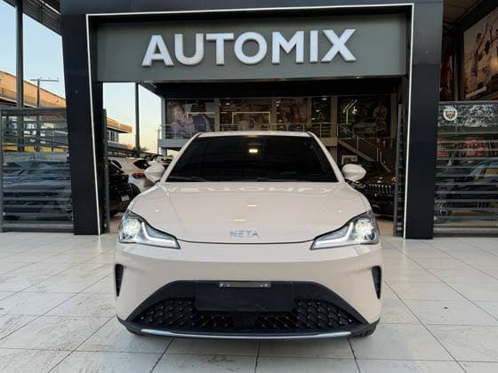 Carro 40,7 KW ELÉTRICO LUXURY