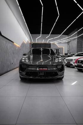Carro 4S ELÉTRICO