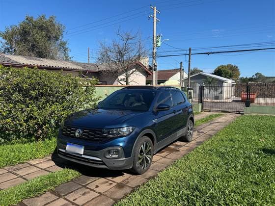 Carro 1.0 200 TSI TOTAL FLEX COMFORTLINE AUTOMÁTICO