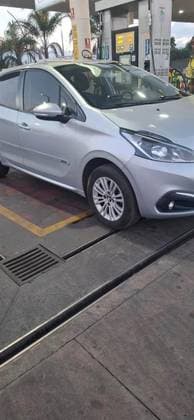 Carro 1.2 ACTIVE PACK 12V FLEX 4P MANUAL