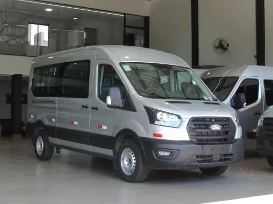 Carro 2.0 ECOBLUE DIESEL VIDRADA L3H2 MANUAL