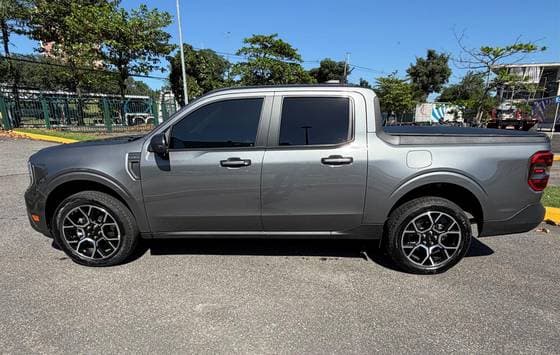 Carro 2.5 HYBRID LARIAT e-CVT