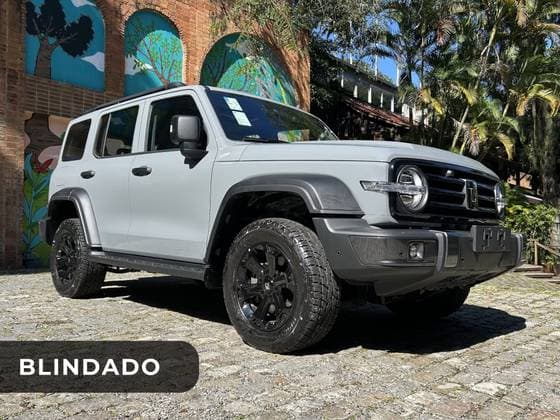 Carro 2.0 HI4-T PHEV FLEX 4X4 9HAT