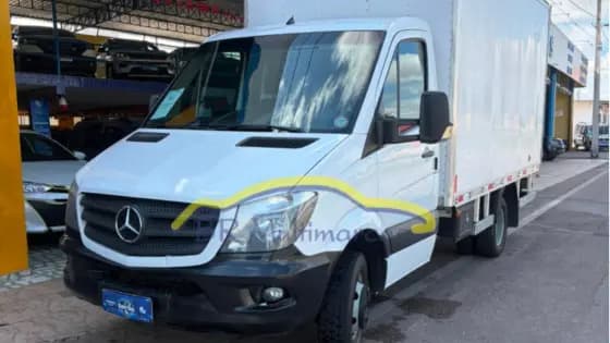Carro 2.2 CDI DIESEL CHASSIS 515 EXTRA LONGO MANUAL