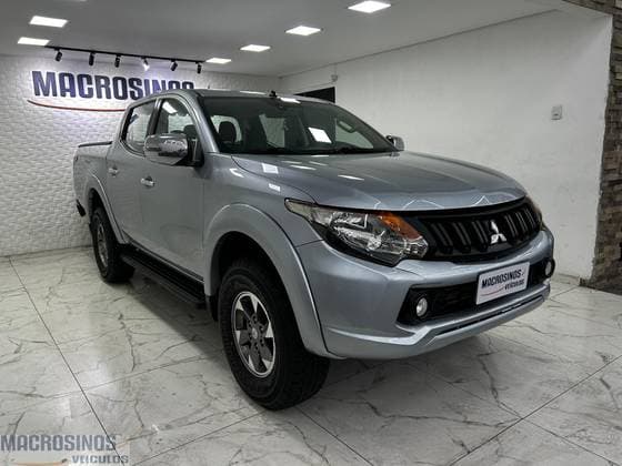 Carro 2.4 16V TURBO DIESEL SPORT HPE-S CD 4P 4X4 AUTOMÁTICO