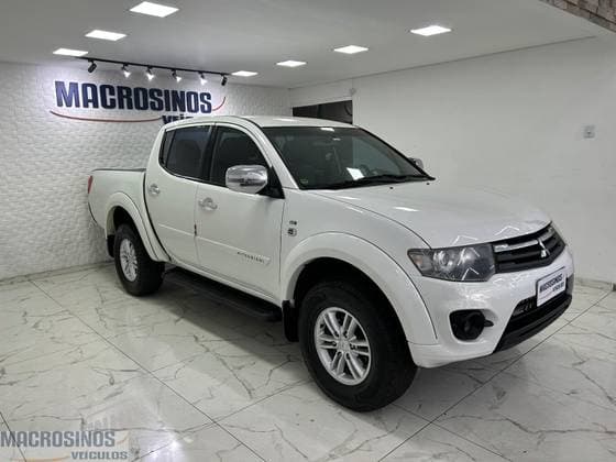 Carro 3.2 HPE 4X4 CD 16V TURBO INTERCOOLER DIESEL 4P AUTOMÁTICO