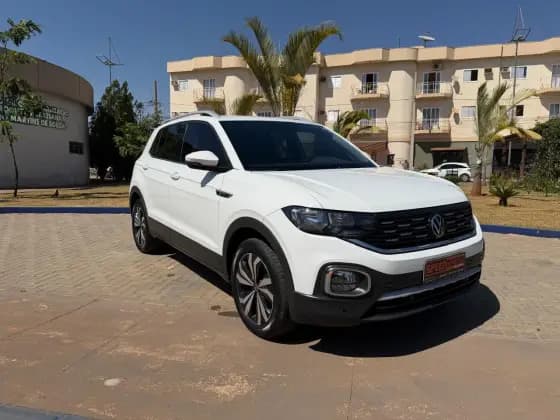 Carro 1.4 250 TSI TOTAL FLEX HIGHLINE AUTOMÁTICO