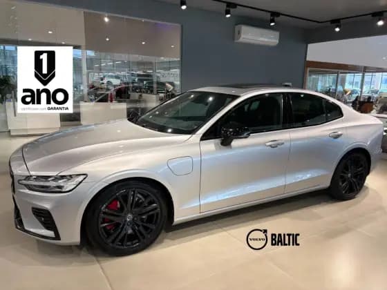 Carro 2.0 T8 R-DESIGN HÍBRIDO 4P AUTOMÁTICO