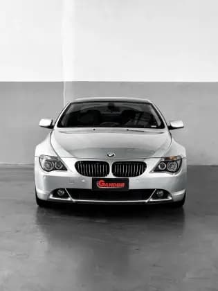 Carro 4.4 COUPÉ V8 32V GASOLINA 2P AUTOMÁTICO