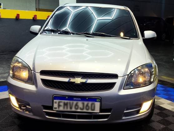 Carro 1.0 MPFI LS 8V FLEX 4P MANUAL