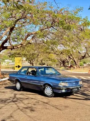 Carro 1.6 GHIA 8V ÁLCOOL 2P MANUAL
