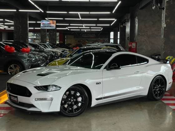 Carro 5.0 V8 TI-VCT GASOLINA BLACK SHADOW SELECTSHIFT