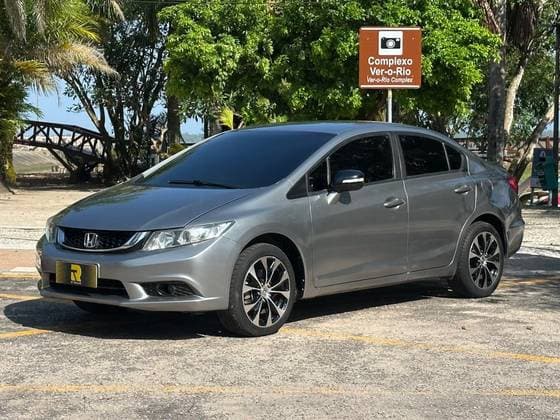 Carro 2.0 LXR 16V FLEX 4P AUTOMÁTICO