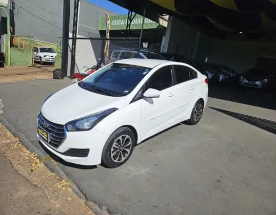 Carro 1.6 COMFORT STYLE 16V FLEX 4P AUTOMÁTICO