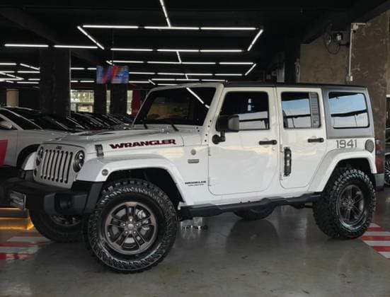 Carro 3.6 75 ANOS 4X4 V6 GASOLINA 4P AUTOMÁTICO