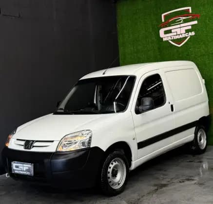 Carro 1.6 FURGÃO 800KG 16V FLEX 3P MANUAL